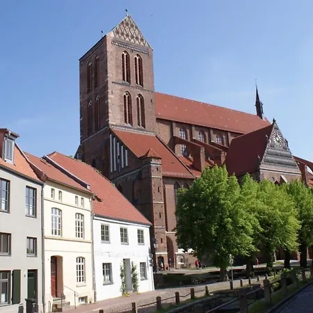 4 Bei Der Klosterkirche, 2 Og Links - Abc548 Wißmar